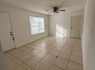 3402 SW Victoria Pl APT 1, Bentonville, AR 72712