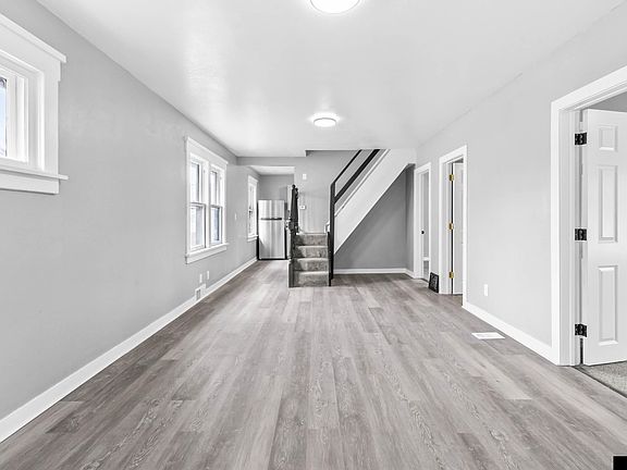 3rd image of 5208 N 28th Ave