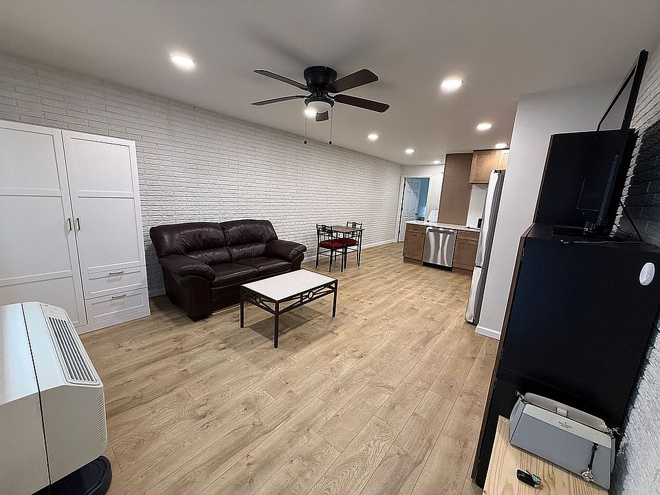 1st image of 4012 Dupont Cir Suite 305