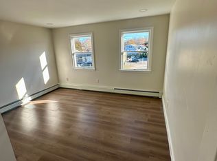 7 E Main St FLOOR 2, Avon, MA 02322