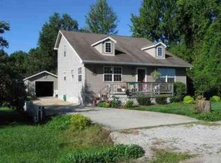 211 La Croix Rd, Harsens Island, MI 48028