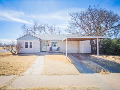 905 W Crosby St, Slaton, TX, 79364