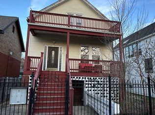1721 N Whipple St #G, Chicago, IL 60647