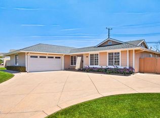 1076 Beechwood St, Camarillo, CA 93010