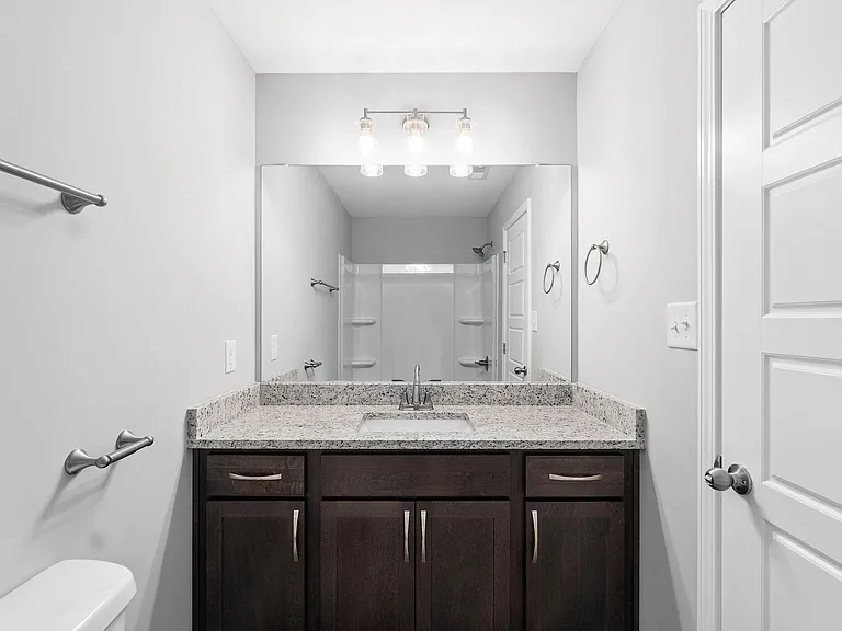 645 Stowe Ct #K — Photo 29