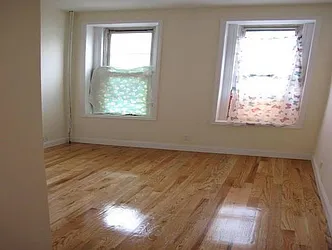 Rented by 4 Points Properties