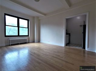 178 2nd Ave APT 4, New York, NY 10003