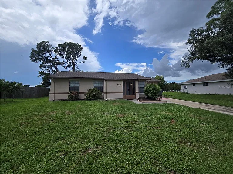 7523 Mayland St — Photo 10