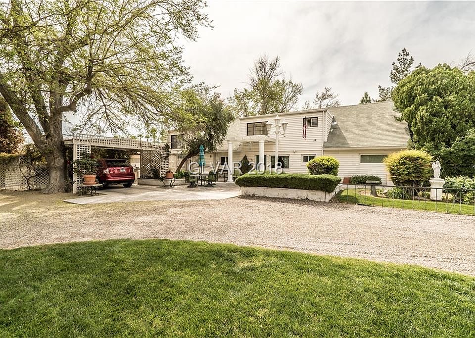 1st image of 1620 Valley Dr