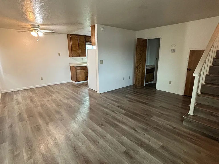 410 Pine St #1 — Photo 1