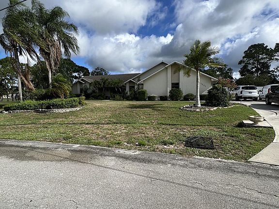 3rd image of 1501 SE Blockton Avenue