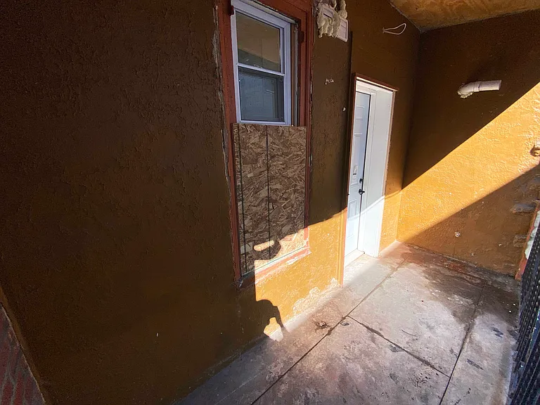1426 W Rockland St #2 — Photo 23