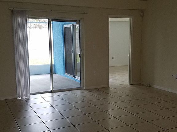 4th image of 1224 Cypress Bend Cir