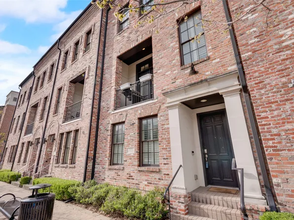 555 S Cesar Chavez Blvd, Dallas, TX 75201