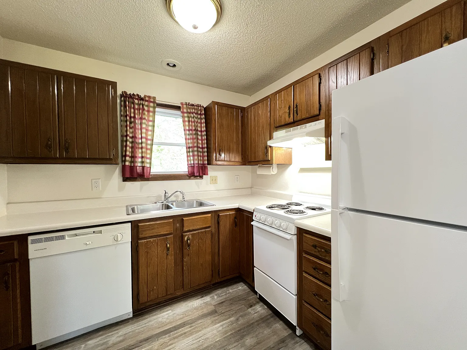1420 Adair Street - 4 — Photo 4