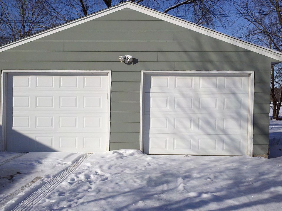 2nd image of 2928 Northland Dr