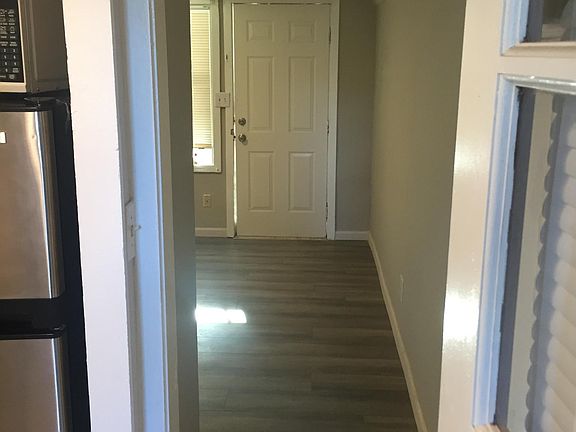 4th image of 4024 54th St APT 3