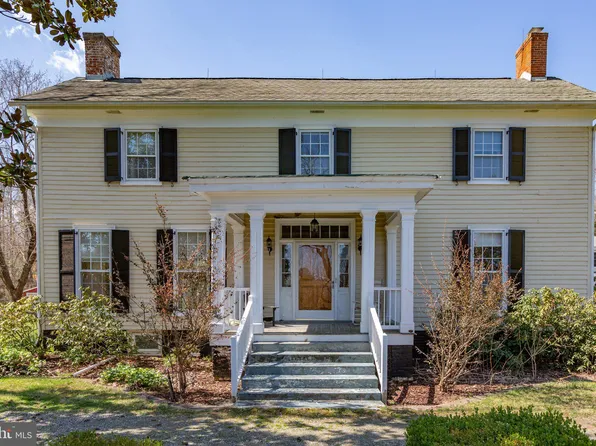 2125 Marengo Plantation Ln, Woodford, VA 22580