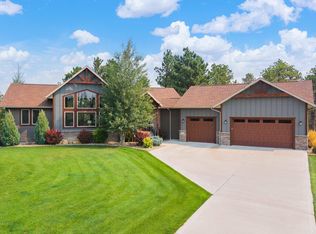 2730 Diamond Oak Pl, Rapid City, SD 57702