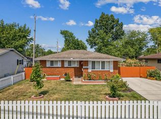 1360 Smith Rd, Columbus, OH 43207