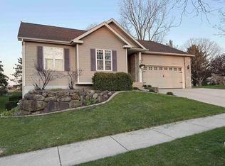 901 Vernon Rd, Madison, WI 53704