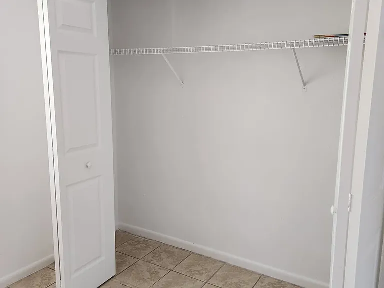 3 Spring Lane Way — Photo 5