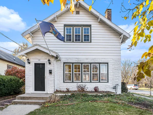 141 Arthur Ave NE, Grand Rapids, MI 49503