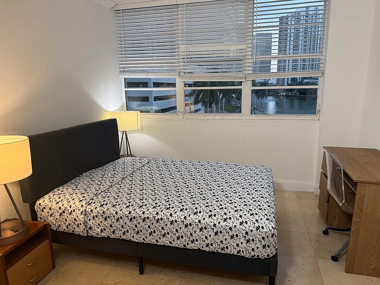 801 Brickell Bay Dr #470 — Photo 50
