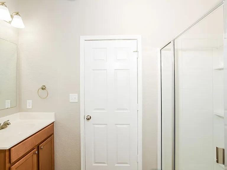 10159 Round Rdg — Photo 10