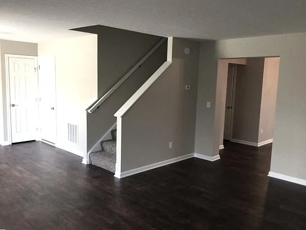 9674 Sweetwater Ln — Photo 4