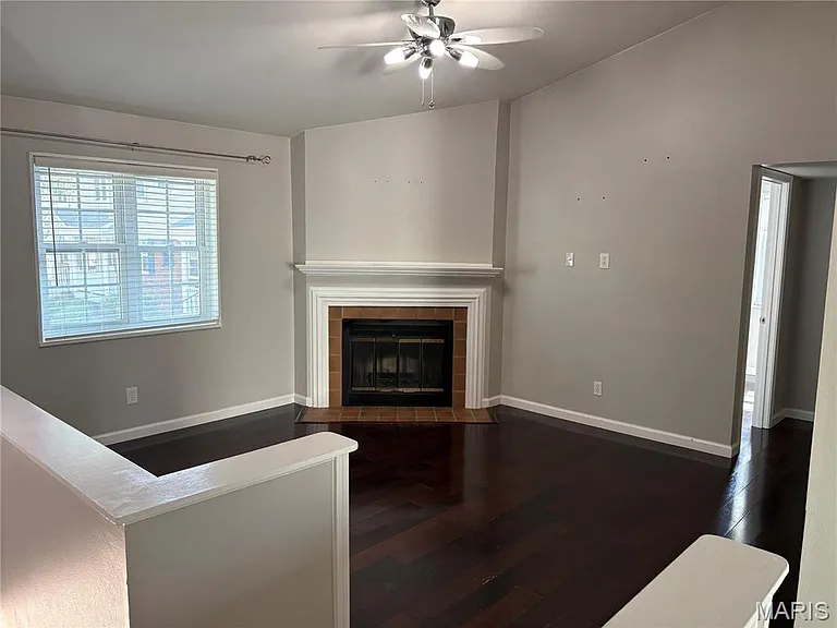 1457 Bobolink Pl — Photo 3