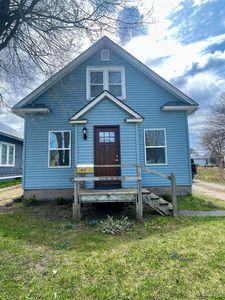 410 E Harrie St, Newberry, MI, 49868