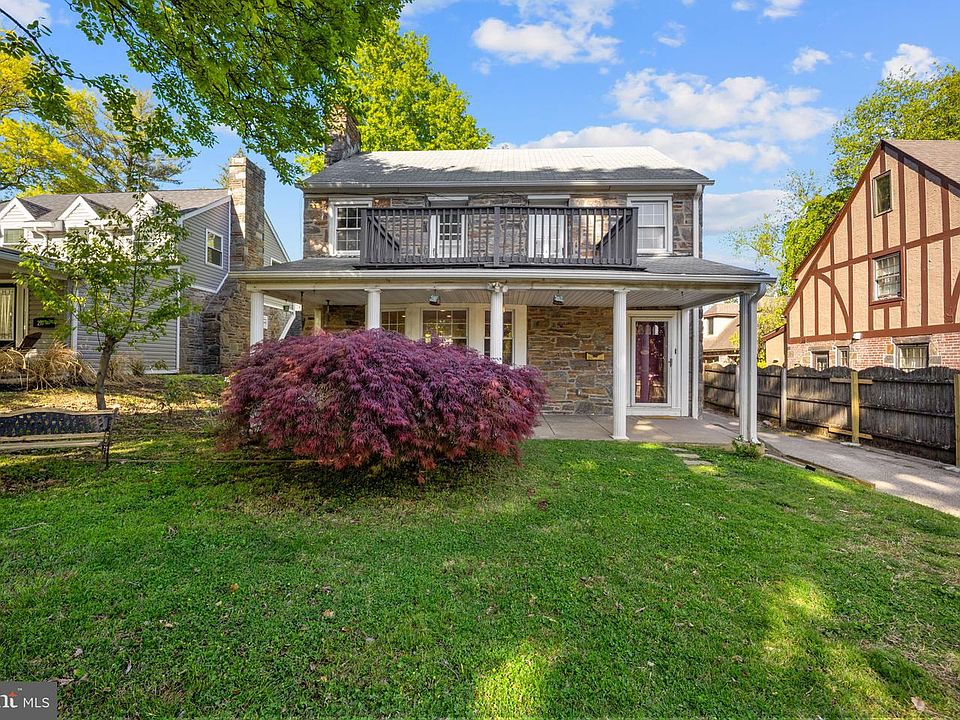 1st image of 209 Bryn Mawr Ave