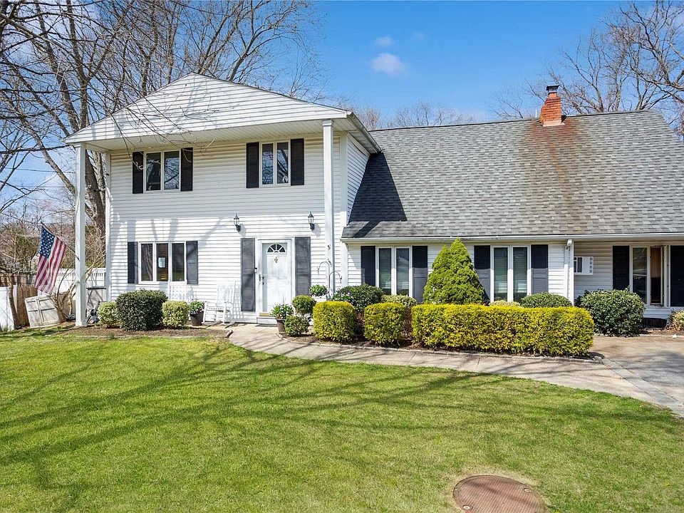1st image of 9 Marcy Drive