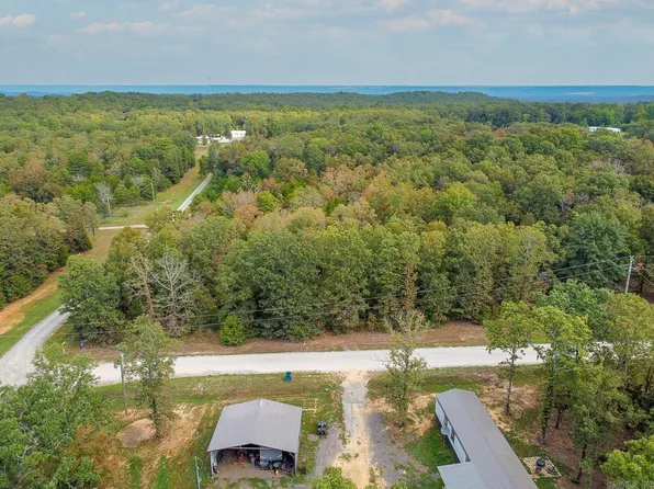 244 Crooker Ranch Dr, Searcy, AR 72143