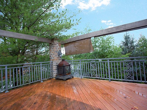 4 Palisades Ct Cresskill