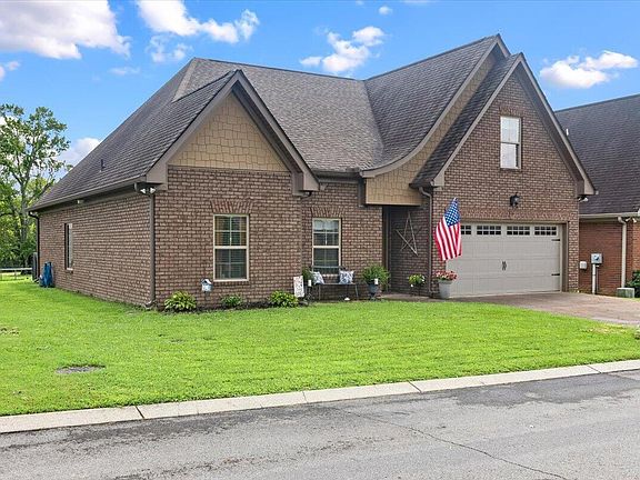 3rd image of 76A Zion Cove Ln
