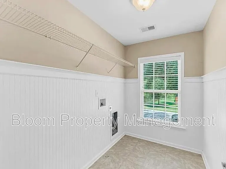 8423 Taylor Plantation Rd — Photo 41