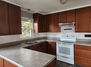 1607 Neelley Rd, Pleasant Garden, NC 27313