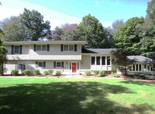 275 Sycamore Ct, Wyckoff, NJ 07481