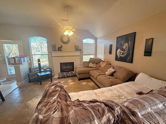 2nd image of 42 Camber Pine Pl