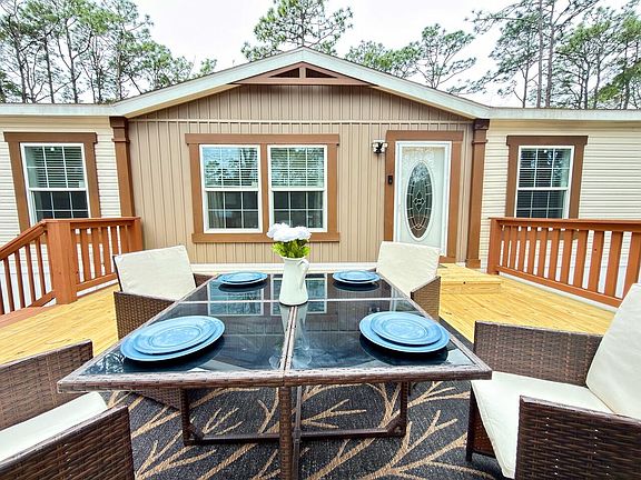 5th image of 55 Oak Ave