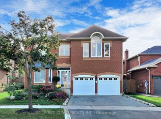 7 Kenpark Ave, Brampton, ON L6Z3P4