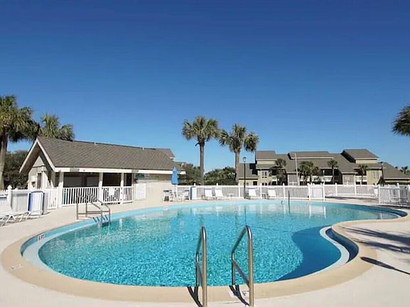 4th image of 135 Driftwood Bay S Unit 115