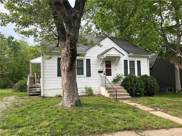 611 Grover St, Warrensburg, MO 64093