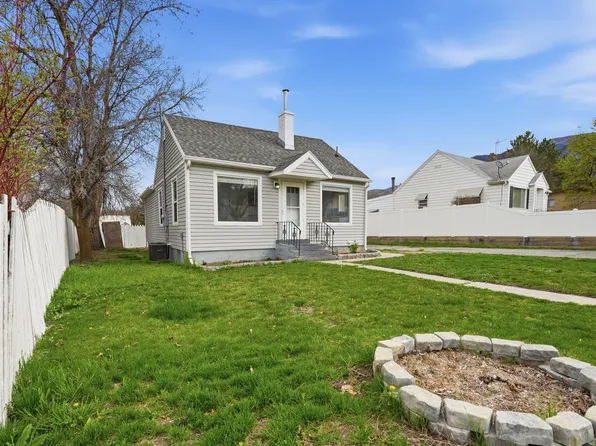 71 W 200 S, Providence, UT 84332