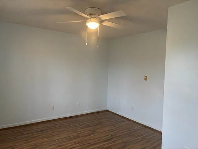 312 Hubbard St — Photo 3