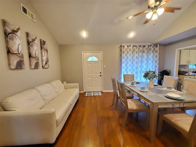 8815 Bellaire Blvd — Photo 12