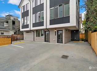 716 N Motor Pl #C, Seattle, WA 98103