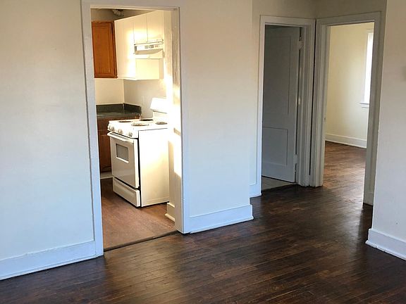2nd image of 1302 Airport Ave #2